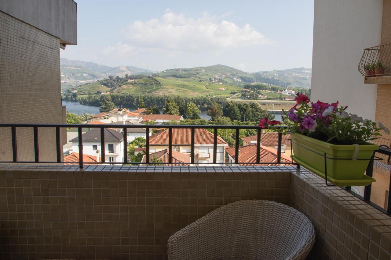 The Rooftop Suites Peso da Regua Ngoại thất bức ảnh