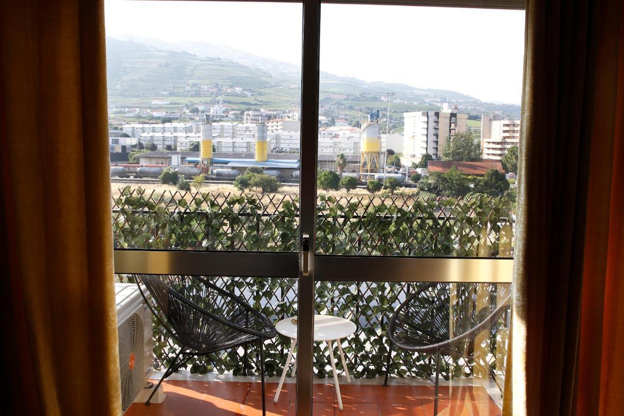The Rooftop Suites Peso da Regua Ngoại thất bức ảnh